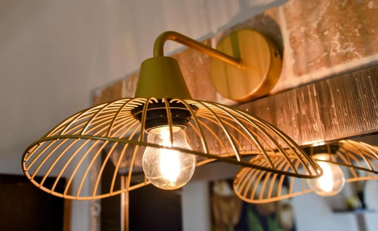 Chambre D'Hotes Cottes Callian  Bed & Breakfast