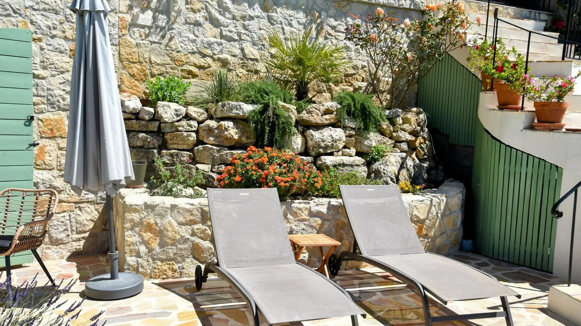 Chambre D'Hotes Cottes Callian  Bed & Breakfast Callian (Var)